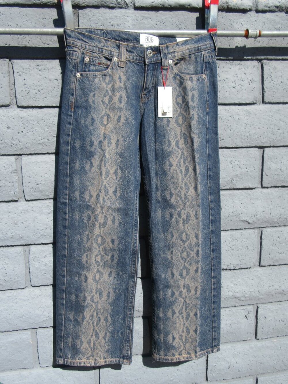 Brand New Urban Outfitters BDG Snake Kayla Lowrider Low Rise Jeans Size 30 x 32